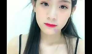 Em hotgirl Việt livestream Uplive