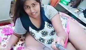 Swathi Naidu lovin’ dealings with husband for video
