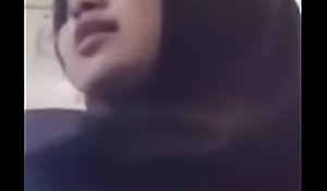 Jilbab lagi ciuman pemanasan muncrat dikebun Strenuous video xxx ouo porn video cxeAGb